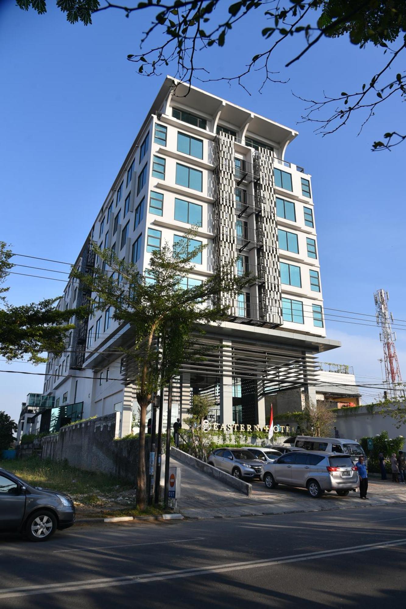 Hotel Eastern Bojonegoro Exterior foto